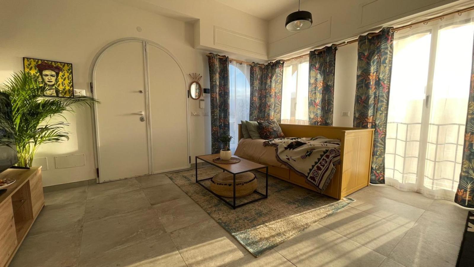 Koru House Torvaianica Villa Bagian luar foto